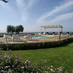 Giglio Marino Oda ve Kahvaltı 4*