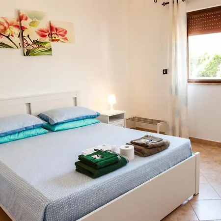 Bed & Breakfast Giglio Marino 4*