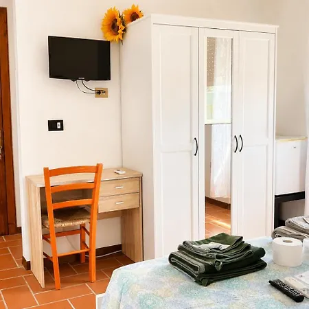 Bed & Breakfast Giglio Marino 4*