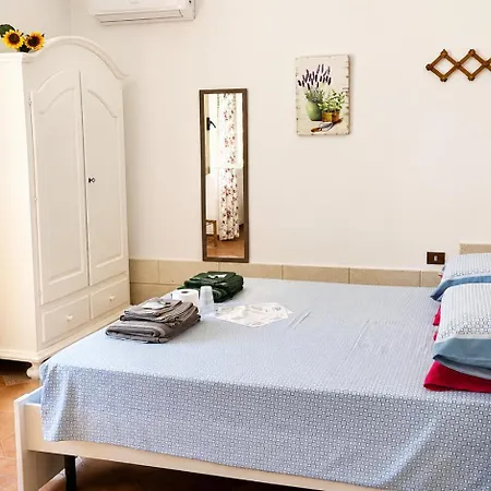 Bed & Breakfast Giglio Marino Salve
