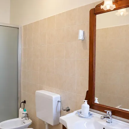 Giglio Marino Bed and breakfast 4*