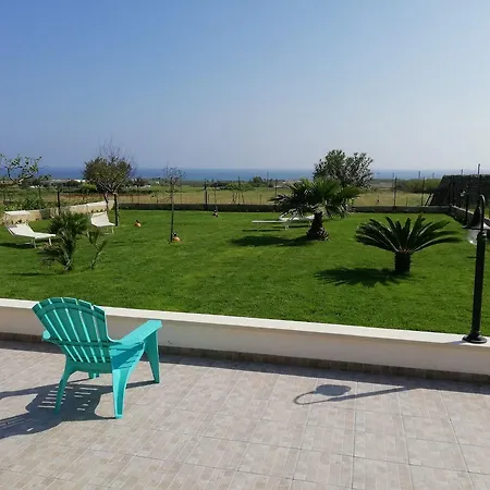 Bed & Breakfast Giglio Marino 4*